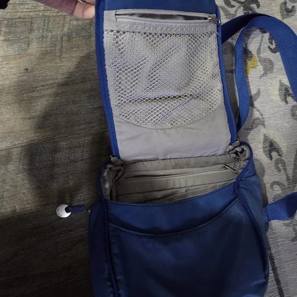 Travelon Royal Blue Crossbody Bag Small - Picture 5 of 8